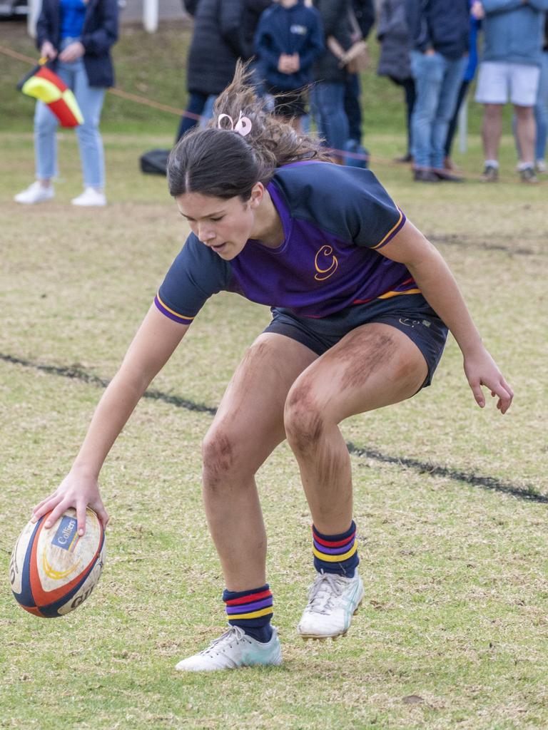 Sophie Bender scores a try for Glennie. Selena Worsley Shield game2. Girl's rugby 7s Downlands vs Glennie. Saturday, August 6, 2022. Picture: Nev Madsen.