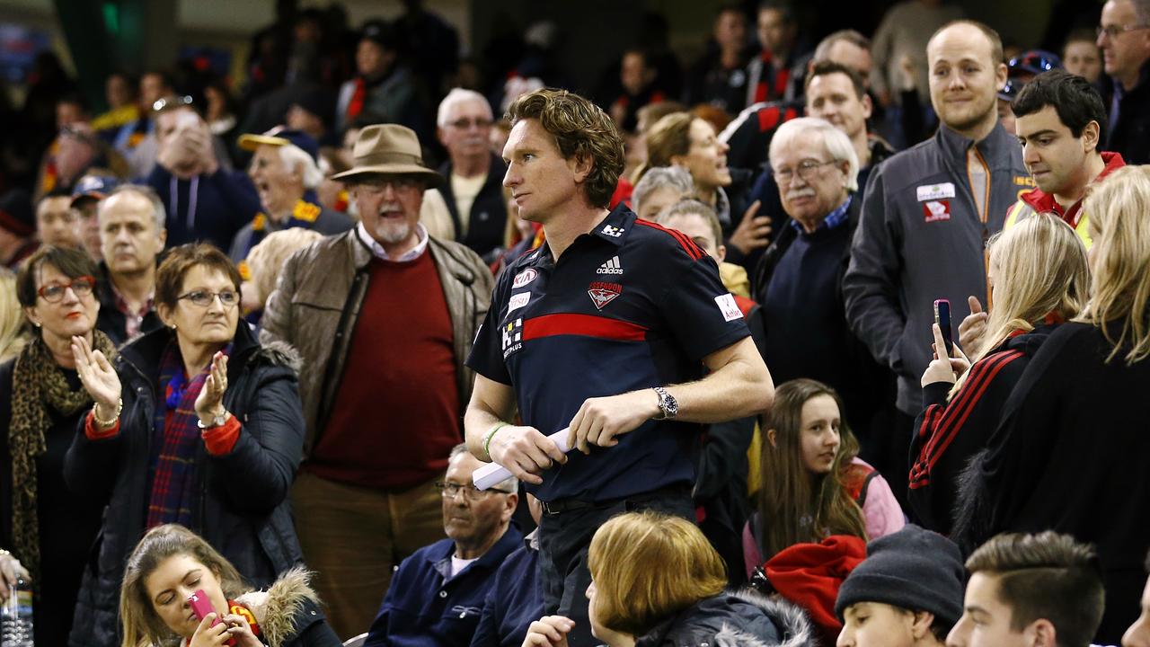 James Hird wants the Essendon coaching job again.