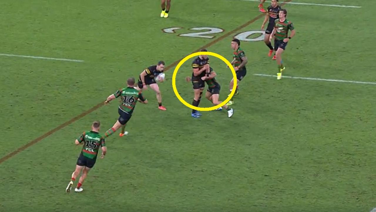 Cameron Murray tries to tackle Dylan Edwards. Photo: Channel 9.