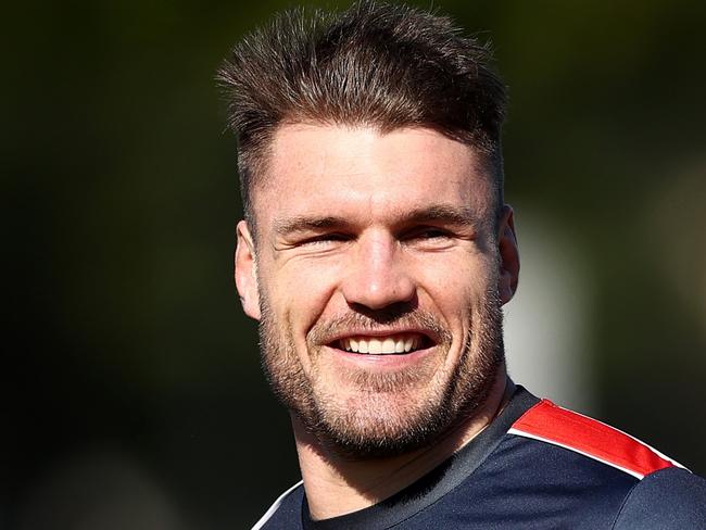 SYDNEY, AUSTRALIA - MAY 31: Angus Crichton runs with the ball during a Sydney Roosters NRL training session at Moore Park on May 31, 2022 in Sydney, Australia. (Photo by Matt King/Getty Images)