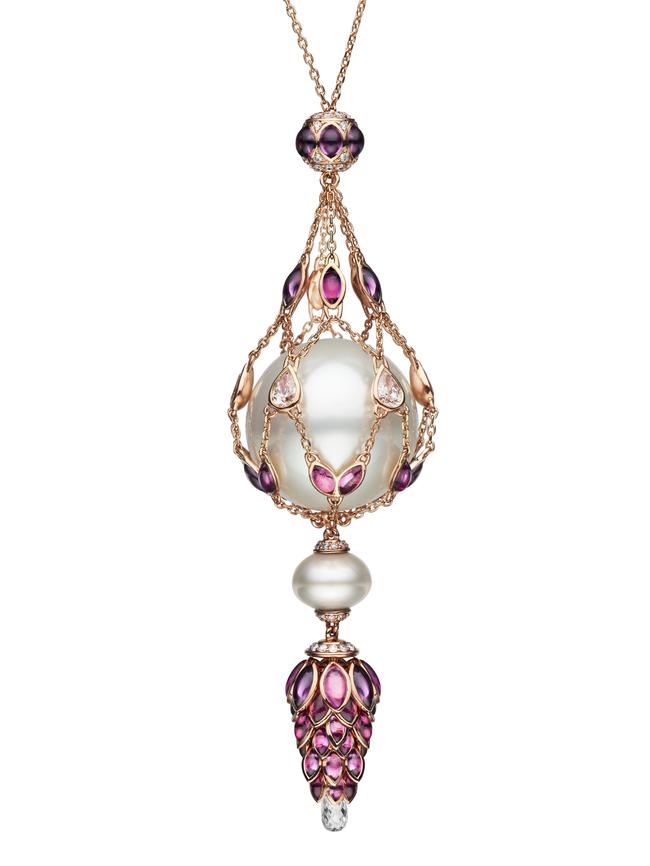 The Lavalier design.