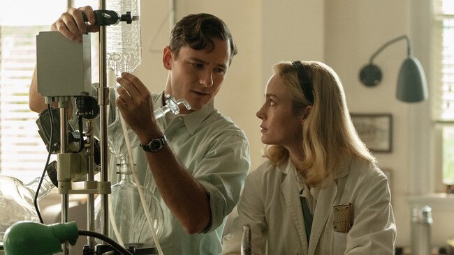 Lewis Pullman and Brie Larsen in AppleTV+ adaptation of Lessons in Chemistry. Picture: Supplied