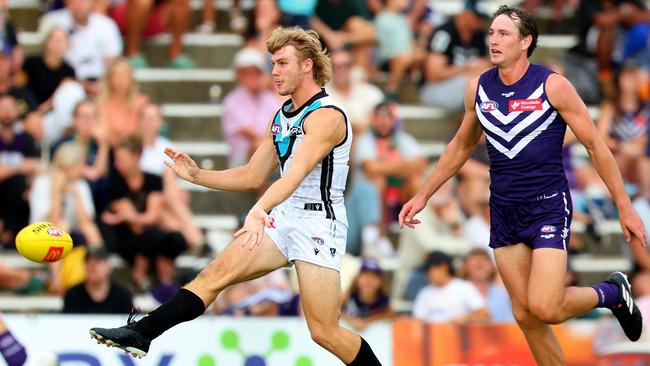 Horne-Francis in action during the practice game against the Dockers. Picture: James Worsfold/AFL Photos