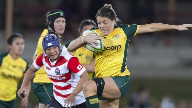 Grace Hamilton of the Wallaroos scores during the Women's International Rugby match between Australia and Japan at North Sydney Oval, Sydney, Friday, July 19, 2019. (AAP Image/Craig Golding) NO ARCHIVING, EDITORIAL USE ONLY