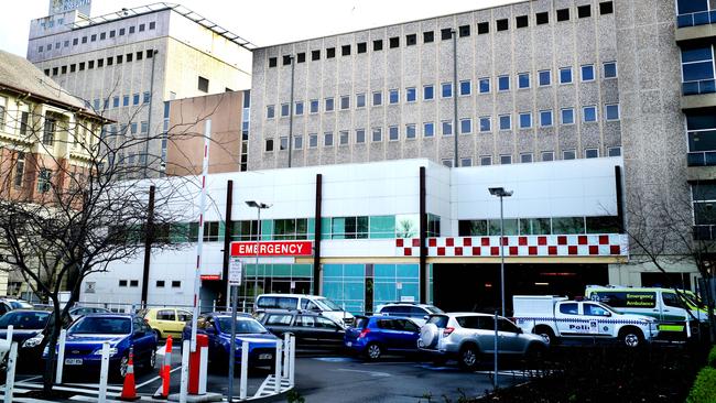 The old Royal Adelaide Hospital, which is soon to be decommissioned and levelled after the move to the new RAH.