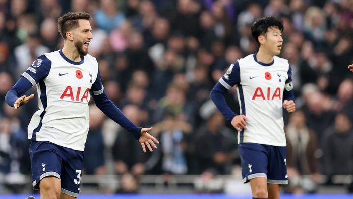 Tottenham Hotspur FC v Ipswich Town FC - Premier League