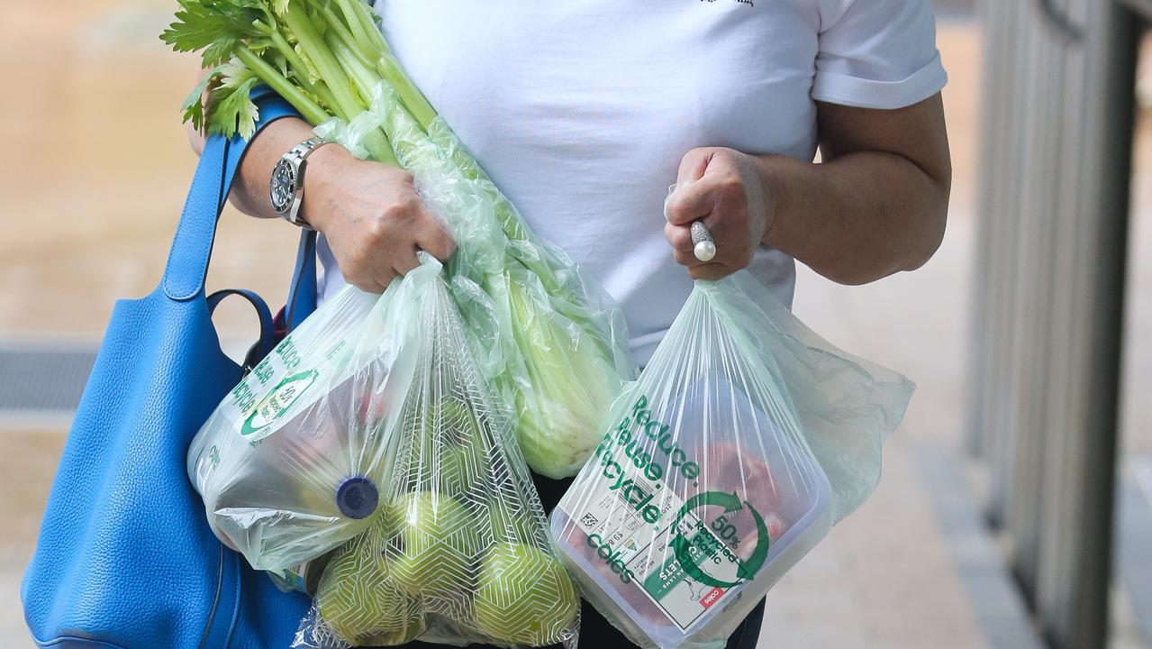 Cash-strapped Aussies rage at supermarkets