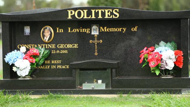 Con Polites’grave at Centennial Park Cemetery.