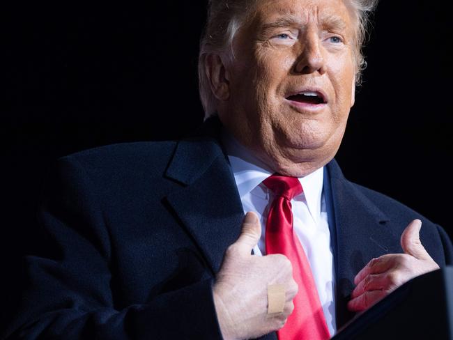 US President Donald Trump holds a Make America Great Again rally as he campaigns at John Murtha Johnstown-Cambria County Airport in Johnstown, Pennsylvania, October 13, 2020. (Photo by SAUL LOEB / AFP)