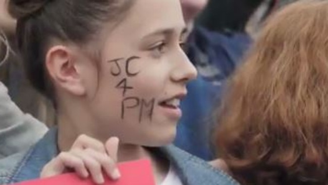 Jeremy Corbyn supporters cheered, clapped and sang as he arrived at the Labour party headquarters