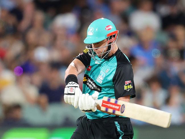 ADELAIDE, AUSTRALIA - JANUARY 11: Matthew Renshaw of the Heat during the BBL match between Adelaide Strikers and Brisbane Heat at Adelaide Oval, on January 11, 2025, in Adelaide, Australia. (Photo by Sarah Reed/Getty Images)