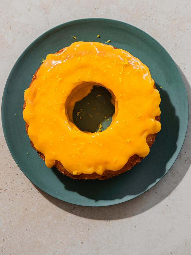 Go heavy on the lemon curd.