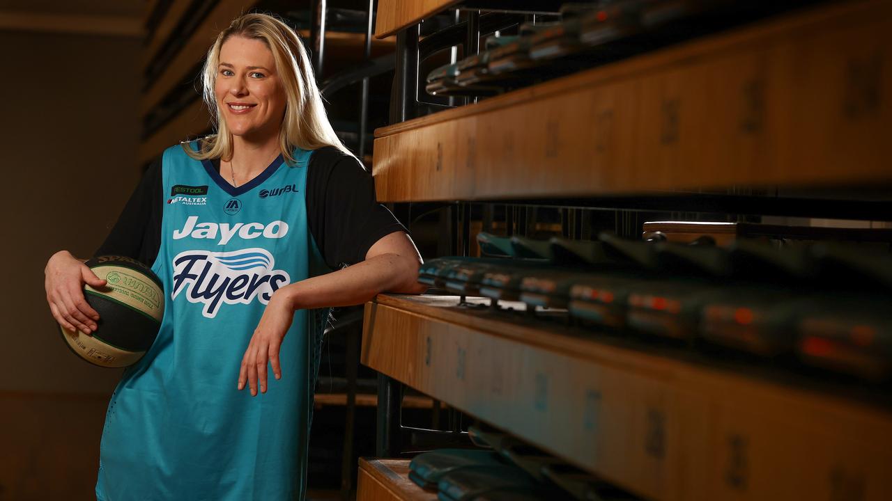 Lauren Jackson will play for Southside Flyers in the 2022/223 WNBL season.