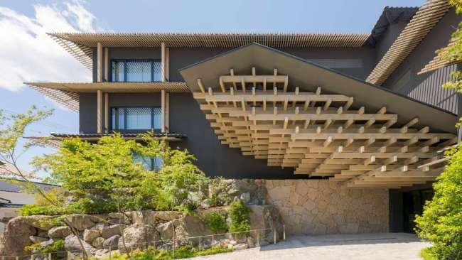 Banyan Tree, Higashiyama, Kyoto - open nowThe new boutique hotel combines the signature Banyan Tree experience with the charm of Kyoto's cultural heritage. The property features a rooftop bar with panoramic views of the city, and a spa offering holistic treatments.