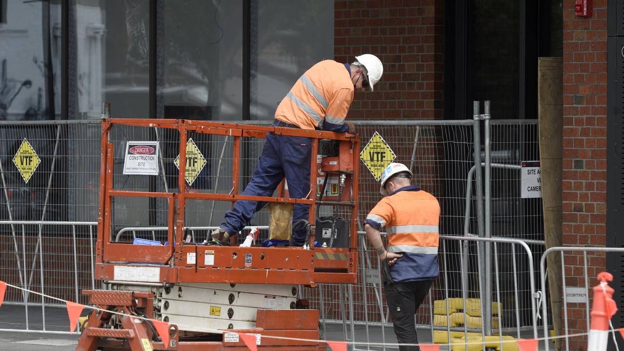 WorkSafe Victoria investigate death of 56-year-old construction worker ...