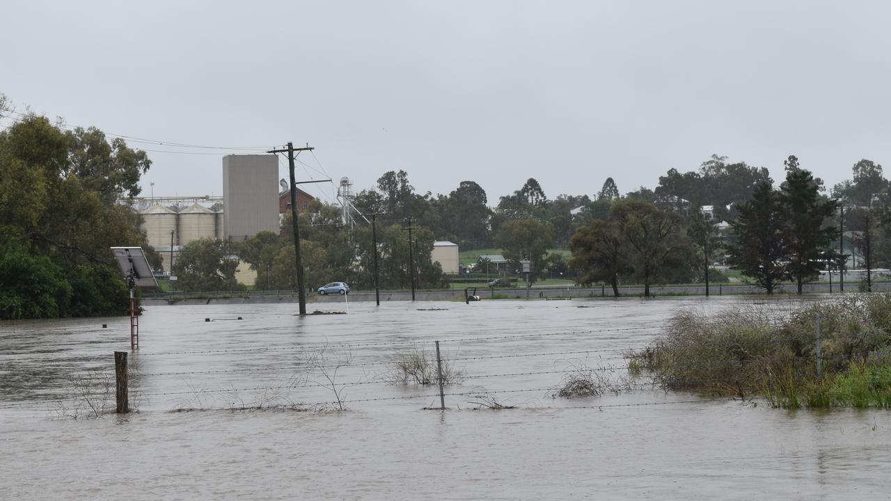 Flooding from the Condamine River from the Parmalat precinct through to the bottom of Albert Street in Warwick. Picture Jessica Paul / Warwick Daily News