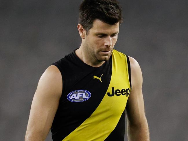 MELBOURNE, AUSTRALIA - AUGUST 13: Trent Cotchin of the Tigers looks dejected after a loss during the 2021 AFL Round 22 match between the GWS Giants and the Richmond Tigers at Marvel Stadium on August 13, 2021 in Melbourne, Australia. (Photo by Michael Willson/AFL Photos via Getty Images)