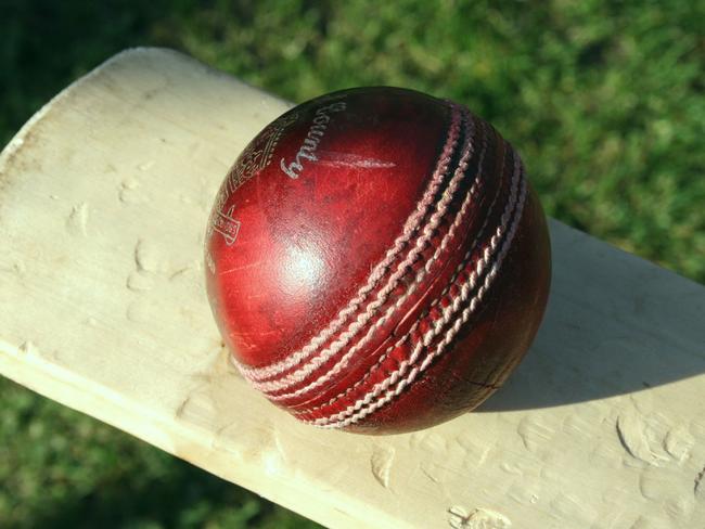 Undated : Generic cricket bat and ball.