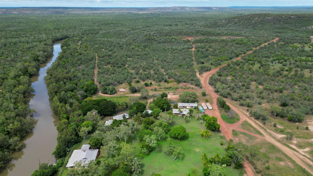 NT cattle stations Moroak and Goondooloo Stations near Mataranka | The ...