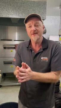 Sunshine Coast pizza owner selling up after 12 years partly because of staff issues