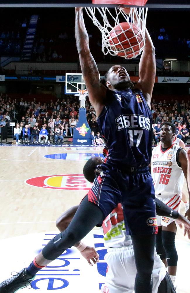 Eric Griffin on his way to 18 points for Adelaide but coach Joey Wright wants to see him rebound more. Picture: Kelly Barnes (AAP).