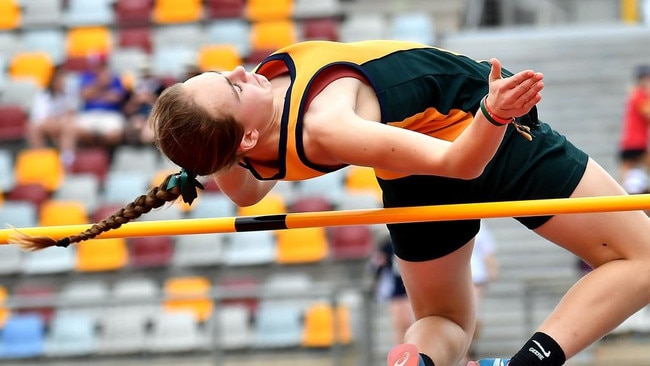 Mia Geere competing for St Rita’s at a QGSSSA track and field meet.