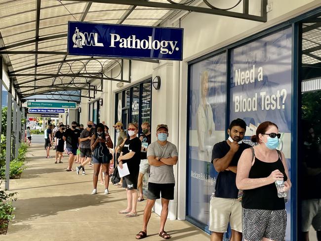 Long lines deter clients at private Covid pathology lab