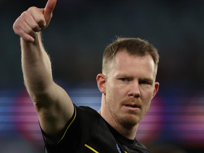 MELBOURNE, AUSTRALIA - AUGUST 04: Jack Riewoldt of the Tigers gestures prior t the round 21 AFL match between Western Bulldogs and Richmond Tigers at Marvel Stadium, on August 04, 2023, in Melbourne, Australia. (Photo by Robert Cianflone/Getty Images)