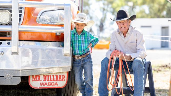 Mount Isa Rodeo 2024 - Asher McCulloch, 8, and Bob Holder, 93, are both competing at the Mount Isa Rodeo. Picture by Luke Marsden. - Photo Supplied