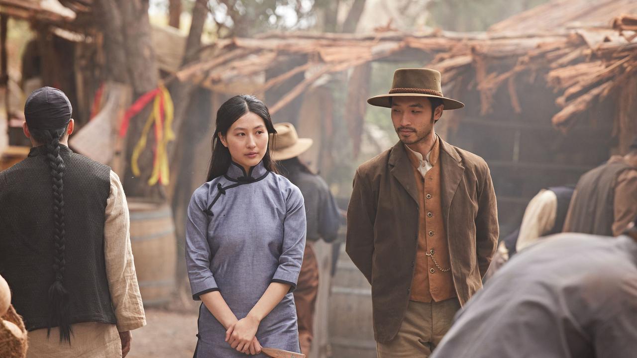 Mabel Li and Yoson An in New Gold Mountain. Picture: SBS