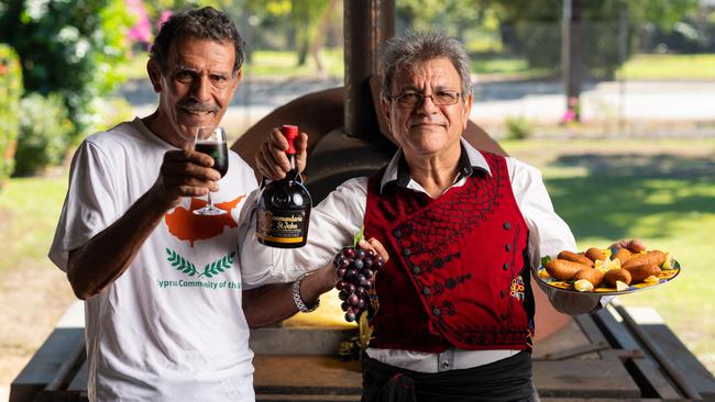 <s1>Evan Fitirikkos and Vasilis Loppas are looking forward to hosting the wider Darwin community at the Cyprus Food and Wine Festival.</s1> <source> Picture: Che Chorley</source>