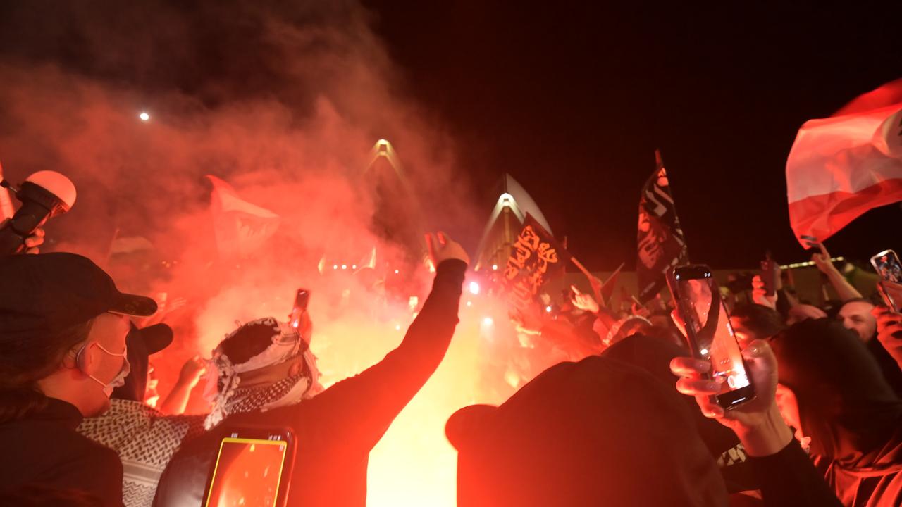 Police are investigating the use of flares at Monday’s rally. Picture: NCA NewsWire / Jeremy Piper