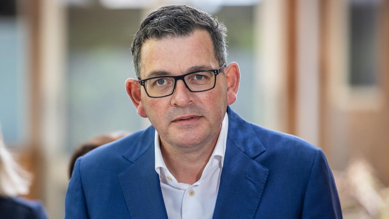 Dan Andrews election bus. Dan Andrews and his wife Catherine visit the Westgarth Kindergarten before giving the last press conference of the election campaign. Picture: Jake Nowakowski