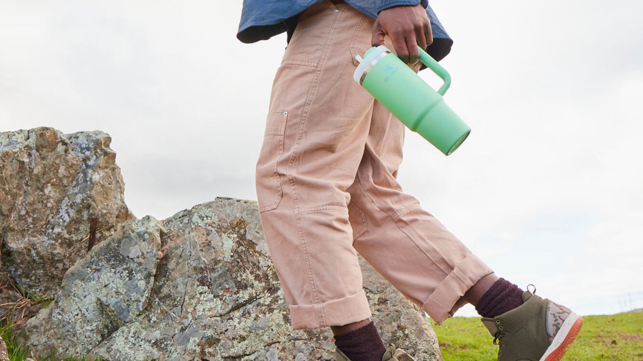 Is this a sign that our Frank Green emotional support water bottles are  turning on us!?