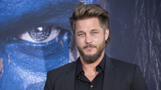 corps de vikings travis fimmel