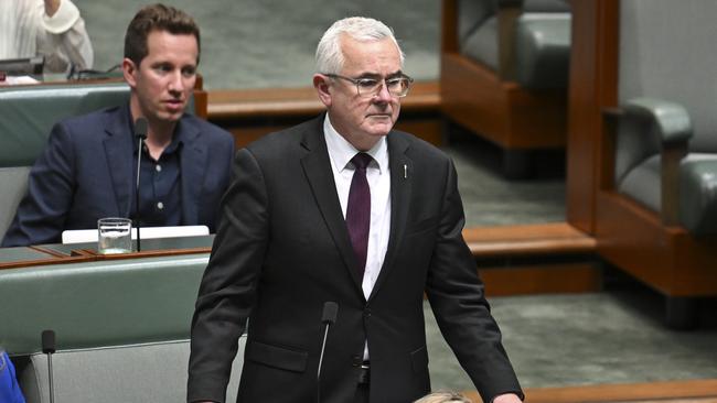 CANBERRA, AUSTRALIA – NewsWire Photos – November 28, 2024: Andrew Wilkie during Question Time at Parliament House in Canberra. Picture: NewsWire / Martin Ollman