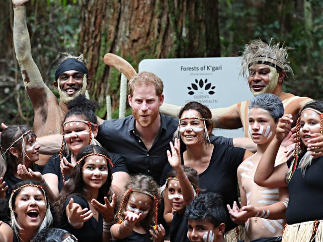 Prince Harry met the K’gari tribe on Fraser Island. Picture: Annette Dew