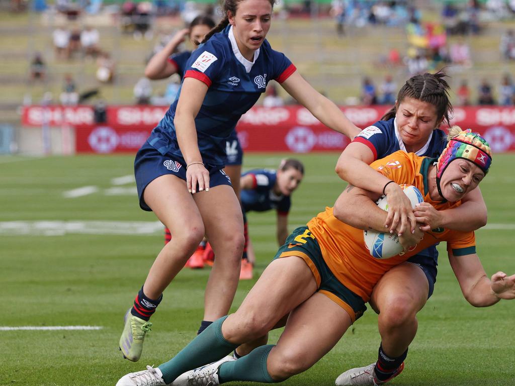 Sharni Williams of Australia runs in a try