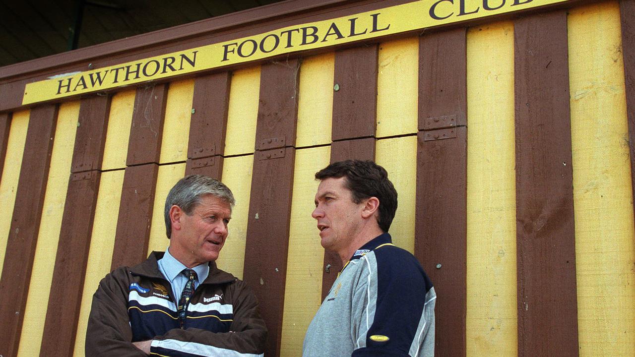 The Hawks football director David Parkin and Peter Schwab in 2000.