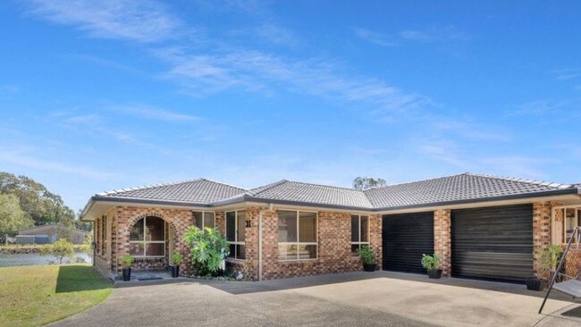 A property with 15 horse stables and a four-bedroom house in Ballina is up for sale.