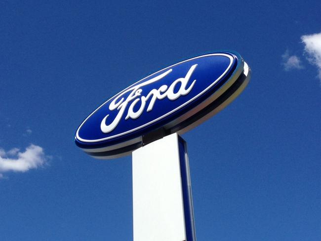 generic pics of Ford badge