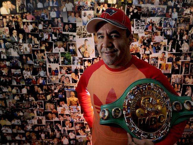 The legendary Jeff Fenech (left) won a world title in just his seventh fight.