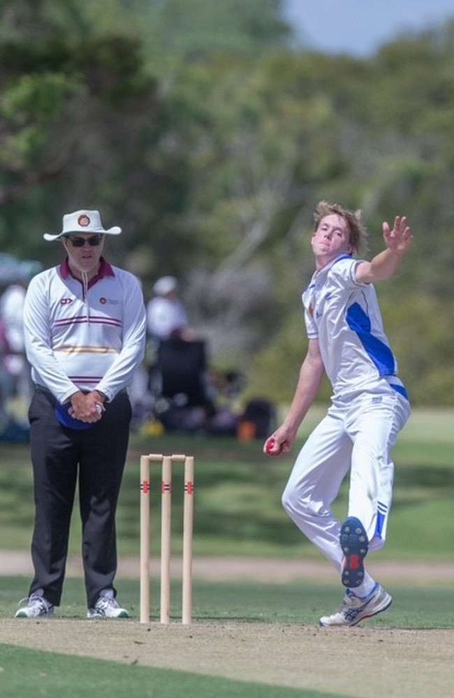 St Pats v St Edmonds - Eddies' bowler Sam Morris.