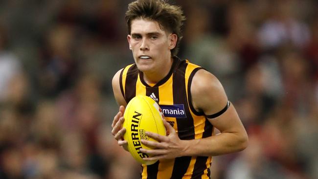 MELBOURNE, AUSTRALIA - MARCH 20: Will Day of the Hawks in action during the 2021 AFL Round 01 match between the Essendon Bombers and the Hawthorn Hawks at Marvel Stadium on March 20, 2021 in Melbourne, Australia. (Photo by Michael Willson/AFL Photos via Getty Images)