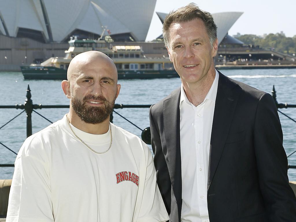 UFC star Alex Volkanovski and Minns. Picture: NewsWire / John Appleyard