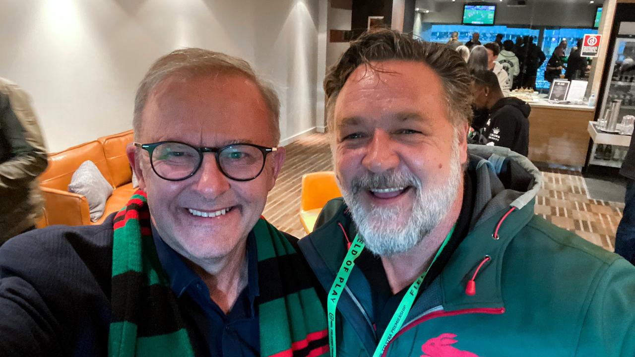 Rabbitohs tragic Albo’s telling reaction to Crowe sale news