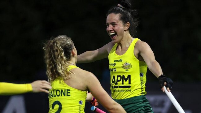 Veteran Brooke Peris brings a wealth of experience to the Hockeyroos' high performance squad.