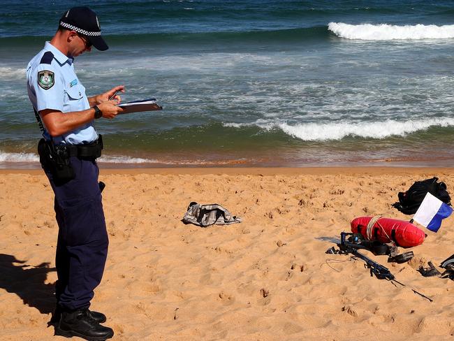 Man drowns at North Narrabeen Beach