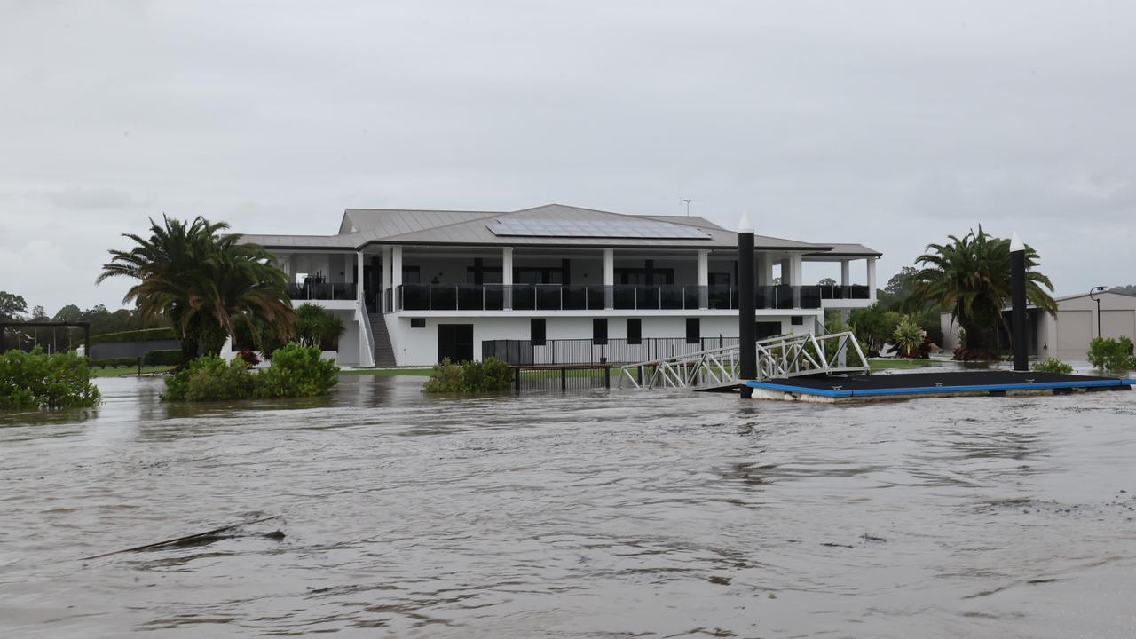 Flooding on the Gold Coast in the aftermath of Cyclone Alfred. Stapylton homes surrounded by floodwaters. Picture Glenn Hampson