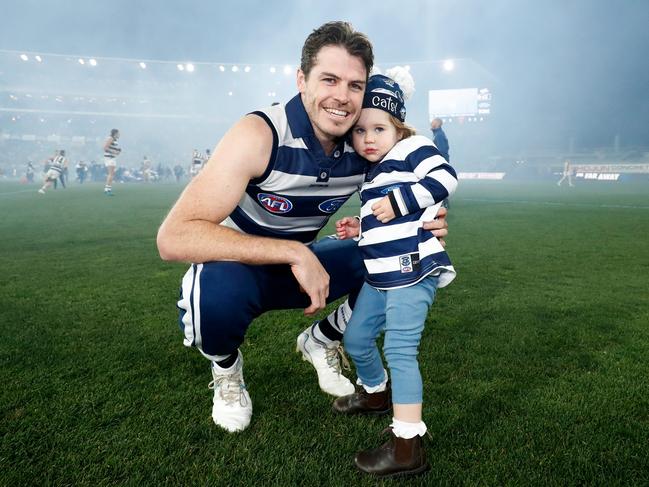 A special moment for Isaac Smith on his 250th. Picture: AFL Photos/Getty Images